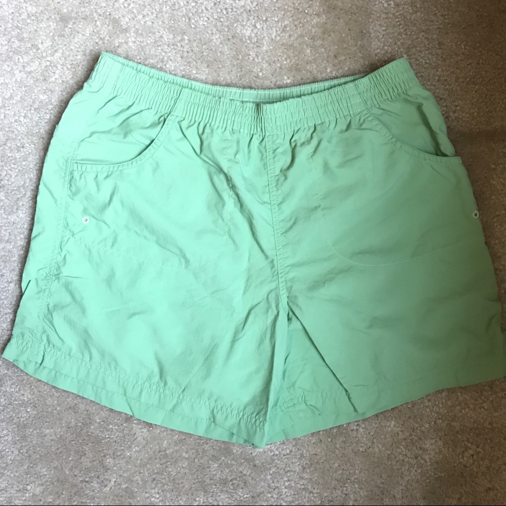 Columbia hiking shorts